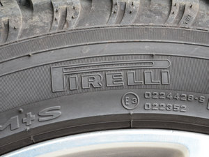 2014Ĵ 3.0 V6 XXV 25 ^