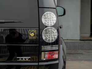 2014Ĵ 3.0 V6 XXV 25 ^