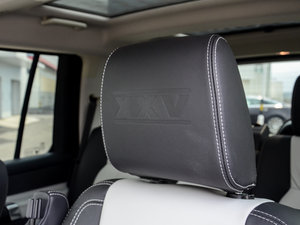 2014款第四代 3.0 V6 XXV 25周年限量版 空间座椅
