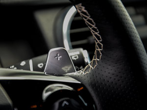 2014款第四代 3.0 V6 XXV 25周年限量版 中控区