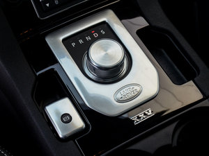 2014款第四代 3.0 V6 XXV 25周年限量版 中控区