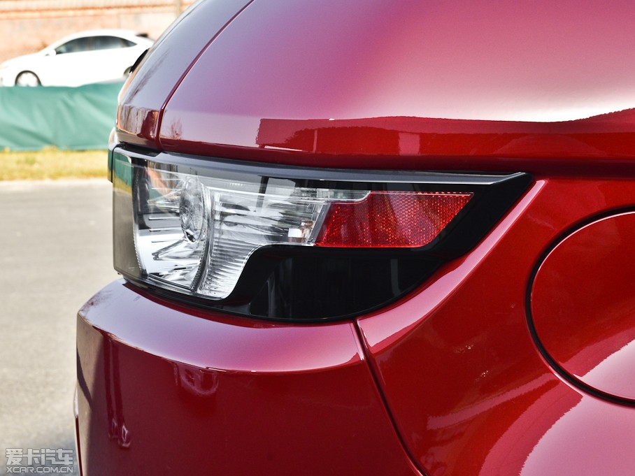 2014٘O(M) 2.0T 5TʥQ