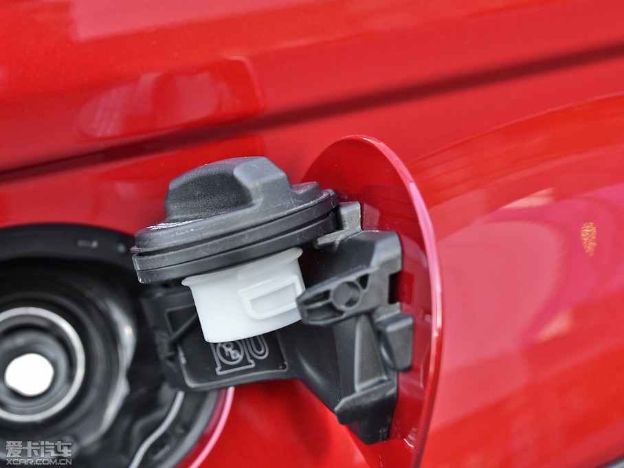 2014��٘O��(�M��) 2.0T 5�Tʥ�Q������