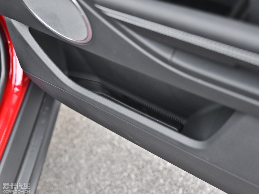 2014٘O(M) 2.0T 5TʥQ