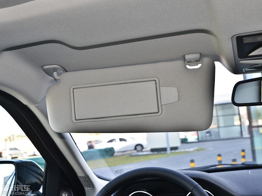 2014٘O(M(jn)) 2.0T 5TʥQ