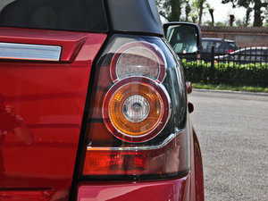 2014款2.0T Si4 HSE汽油版 尾灯