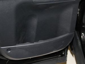 20142.0T Si4 HSEͰ g