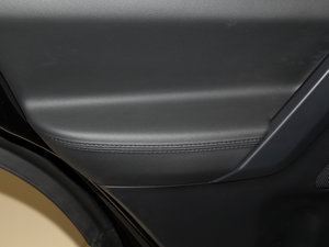 20142.0T Si4 HSEͰ g