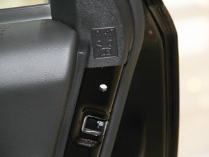 20142.0T Si4 HSEͰ g