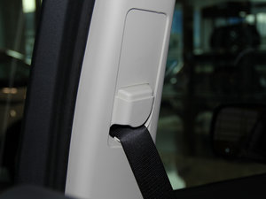 20142.0T Si4 HSEͰ g