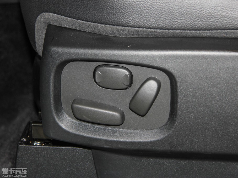 2015l(f)F(xin) Ĵ 3.0 V6 SE