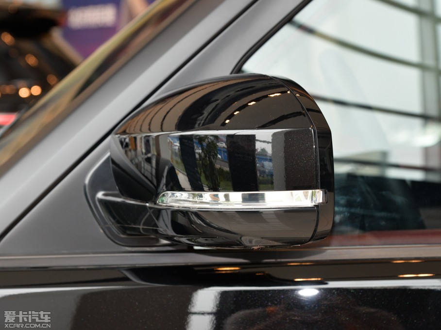 2015lF Ĵ 3.0 V6 HSE Luxury