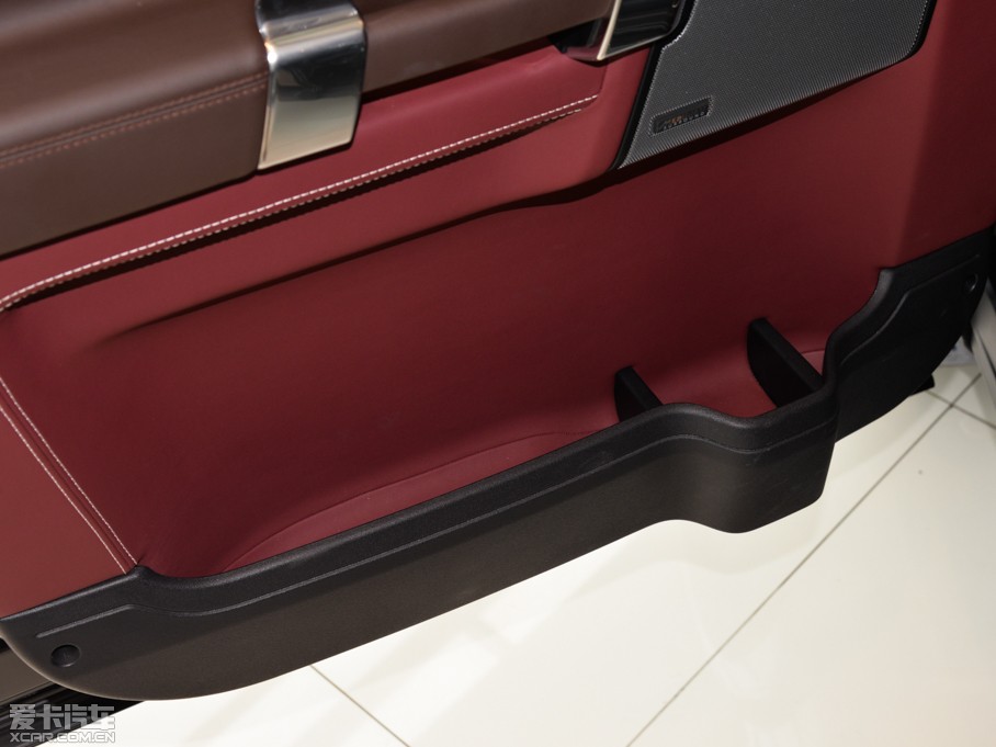 2015lF Ĵ 3.0 V6 HSE Luxury