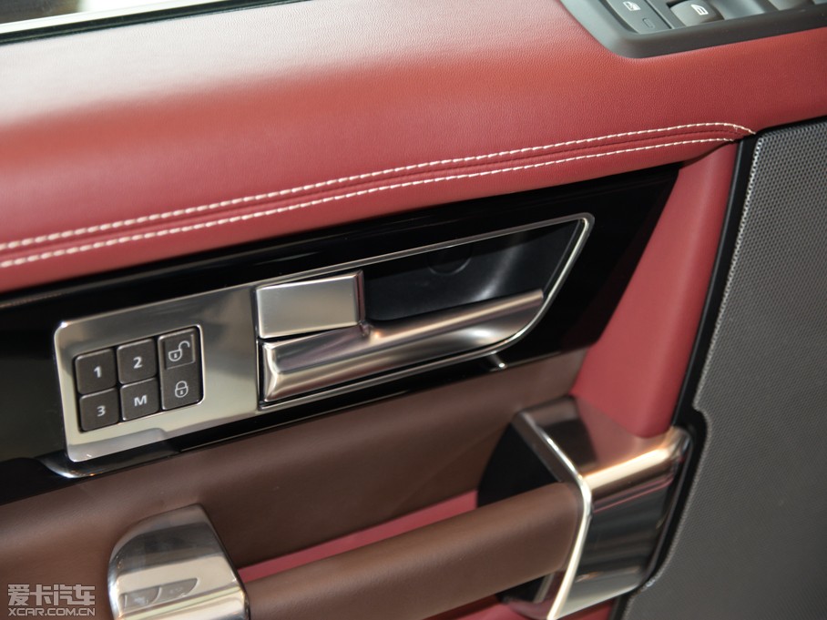 2015lF Ĵ 3.0 V6 HSE Luxury