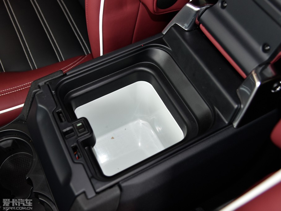 2015lF Ĵ 3.0 V6 HSE Luxury