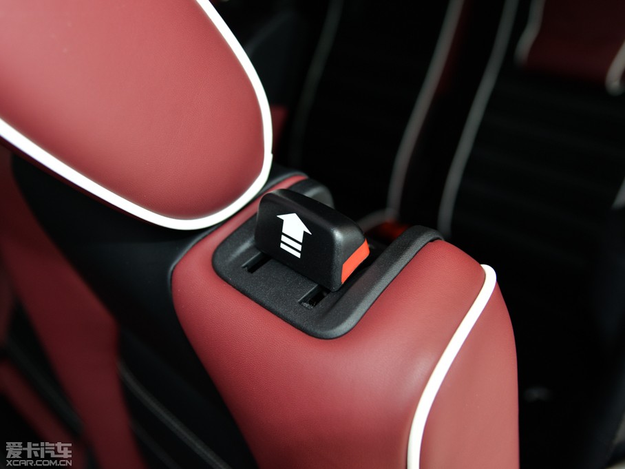 2015lF Ĵ 3.0 V6 HSE Luxury