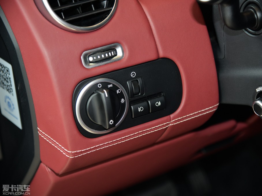 2015lF Ĵ 3.0 V6 HSE Luxury