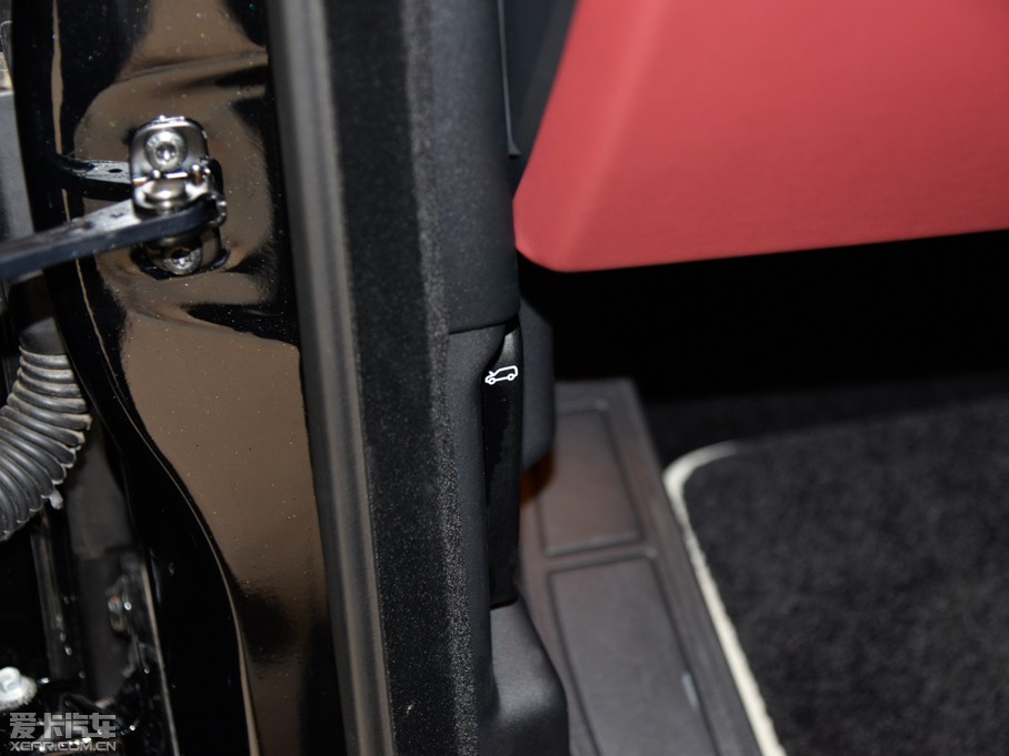 2015lF Ĵ 3.0 V6 HSE Luxury