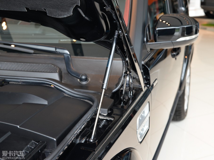 2015lF Ĵ 3.0 V6 HSE Luxury