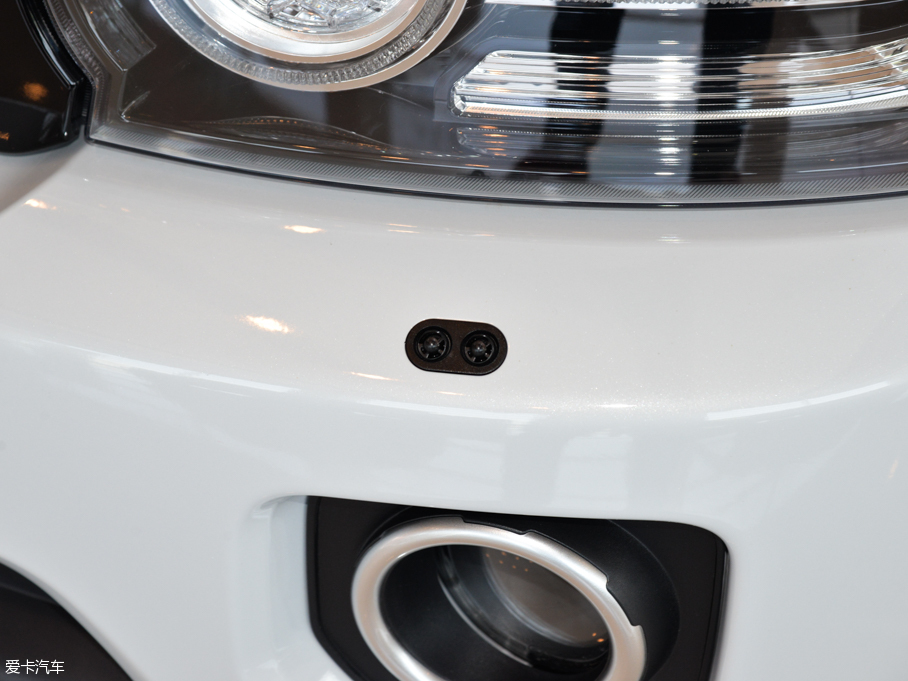 2015lF Ĵ 3.0 V6 HSE