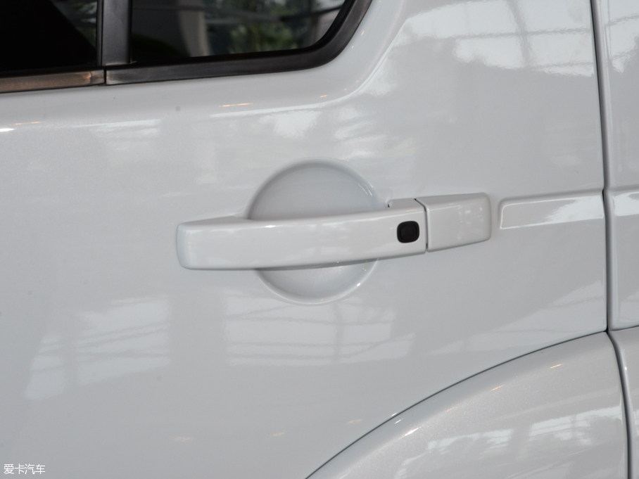 2015lF Ĵ 3.0 V6 HSE