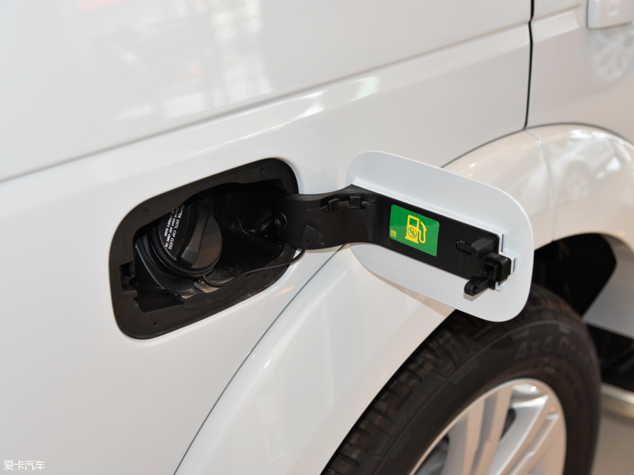 2015lF Ĵ 3.0 V6 HSE