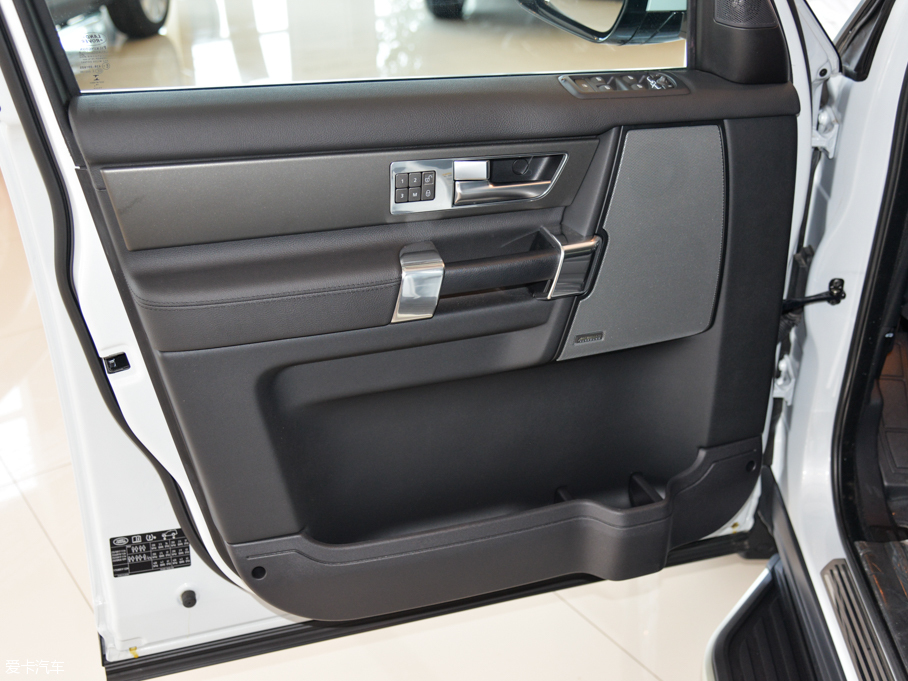 2015lF Ĵ 3.0 V6 HSE