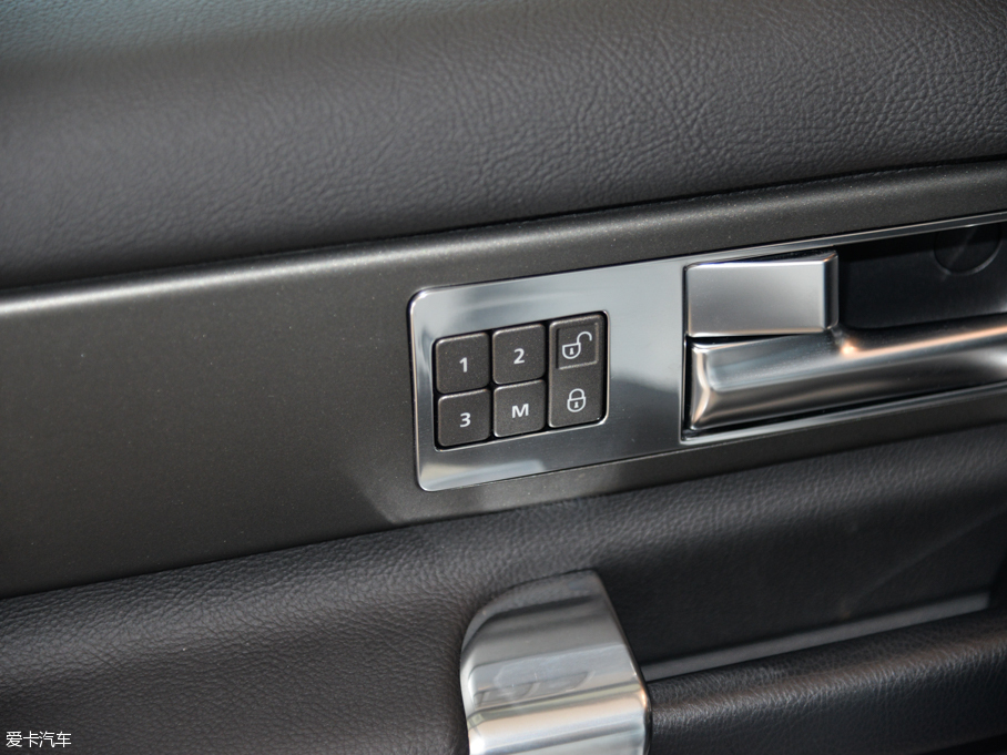 2015lF Ĵ 3.0 V6 HSE