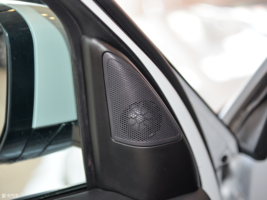 2015lF Ĵ 3.0 V6 HSE