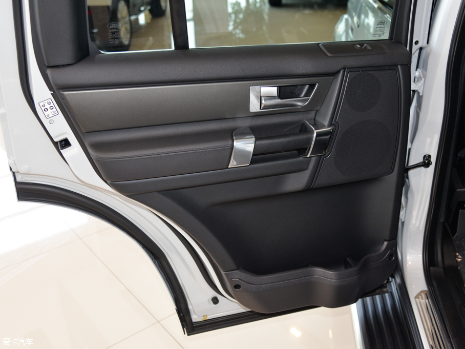 2015lF Ĵ 3.0 V6 HSE