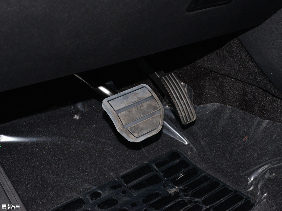 2015lF Ĵ 3.0 V6 HSE