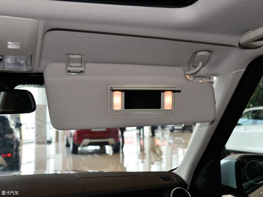 2015lF Ĵ 3.0 V6 HSE