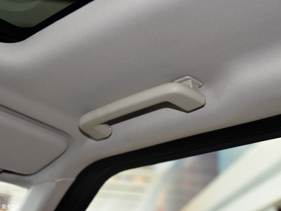 2015lF Ĵ 3.0 V6 HSE