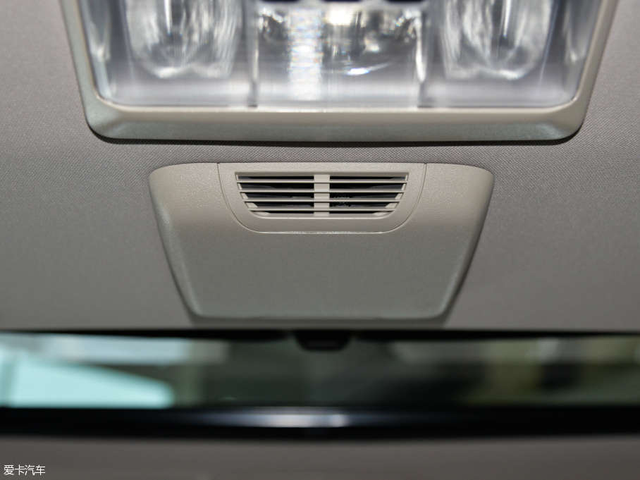 2015lF Ĵ 3.0 V6 HSE