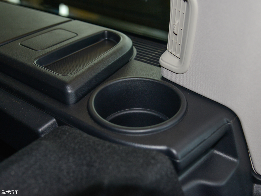 2015lF Ĵ 3.0 V6 HSE