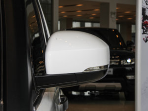 2015款第四代 3.0 V6 SE 后视镜