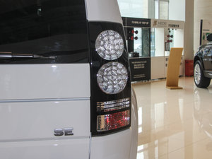 2015款第四代 3.0 V6 SE 尾灯