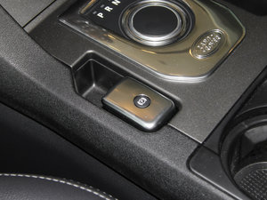 2015Ĵ 3.0 V6 SE v܇Ƅ(dng)