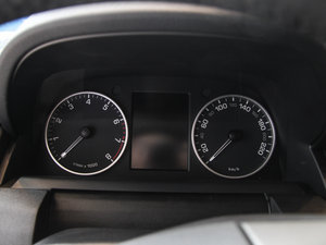 2015款第四代 3.0 V6 SE 仪表