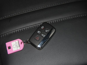 2015款第四代 3.0 V6 SE 车钥匙