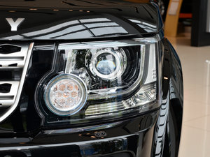 2015款第四代 3.0 V6 HSE Luxury 大灯