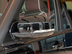 2015Ĵ 3.0 V6 HSE Luxury ^