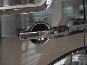 2015Ĵ 3.0 V6 HSE Luxury ^