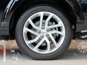 2015款第四代 3.0 V6 HSE Luxury 轮圈