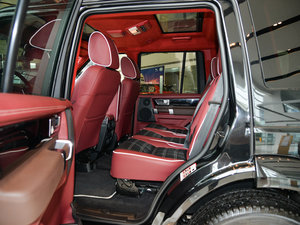 2015款第四代 3.0 V6 HSE Luxury 后排空间