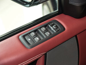 2015款第四代 3.0 V6 HSE Luxury 主驾车窗控制区	