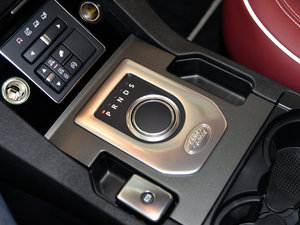 2015款第四代 3.0 V6 HSE Luxury 换挡杆