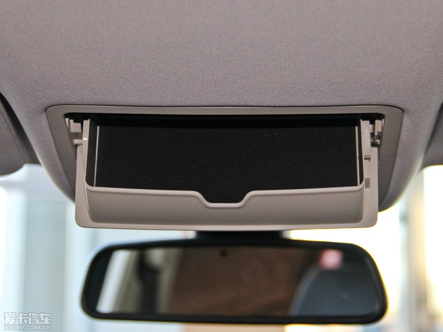 2015��٘O��(�M(j��n)��) 2.0T 5�Tҫ���� 