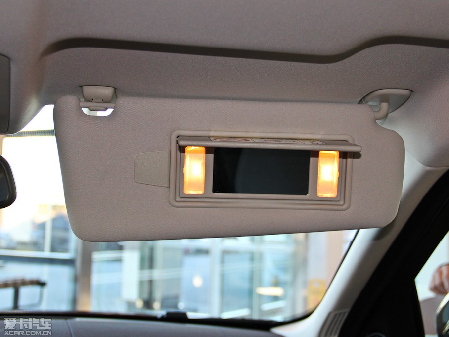 2015��٘O��(�M(j��n)��) 2.0T 5�Tҫ���� 