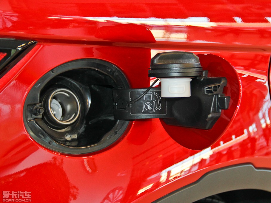 2015��٘O��(�M(j��n)��) 2.0T 5�T(m��n)ҫ���� 